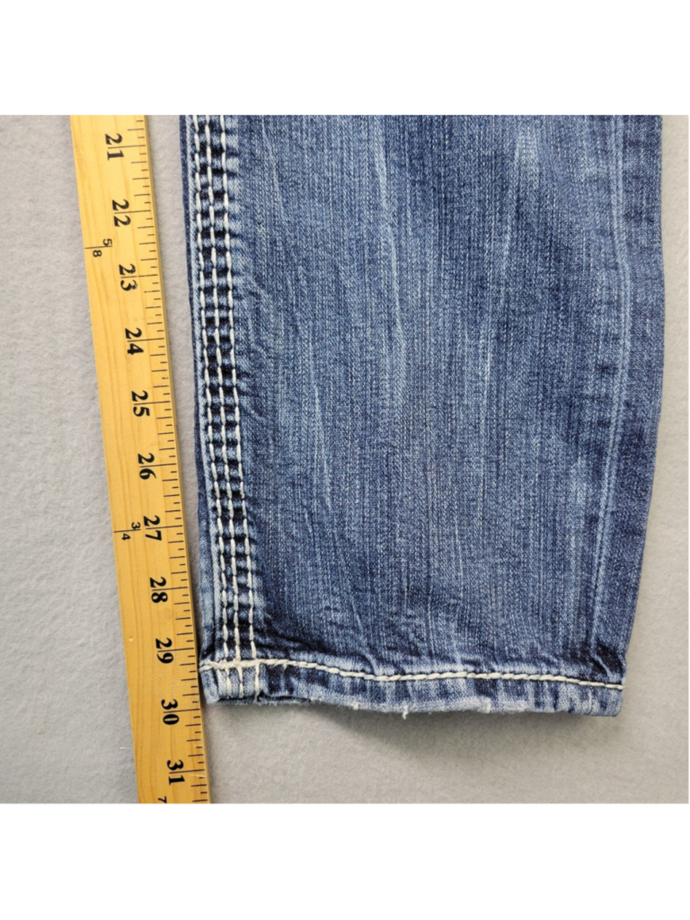 Rock Revival Triton Slim Straight Jeans Mens 32x30 Blue Embroidered Fleur De Lis - Picture 5 of 14